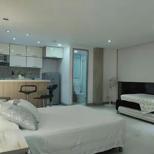 Apartamento Edificio La Frontera Loft, Medellín